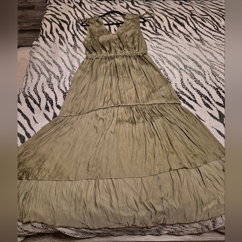 NEW Banana Republic Olive Maxi Sundress Spaghetti Strap